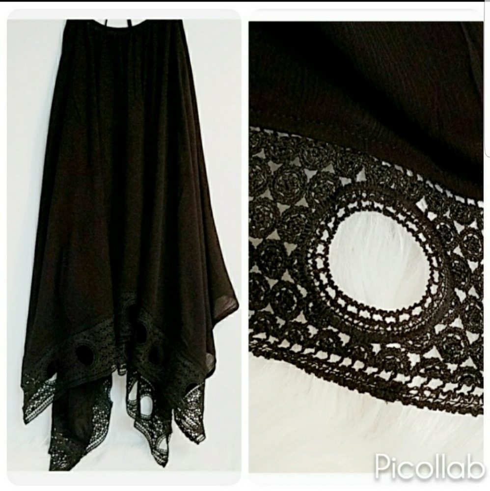 Handerkerchief Lace Hem Tunic top - Picture 4 of 4